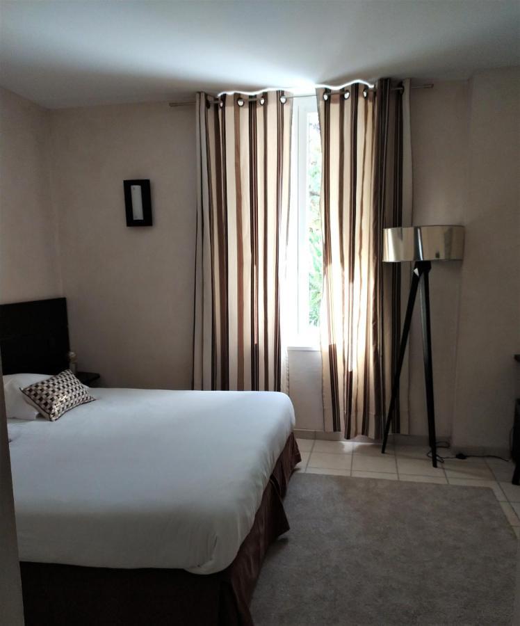 Hotel Le Synaya Sanary-sur-Mer Bagian luar foto