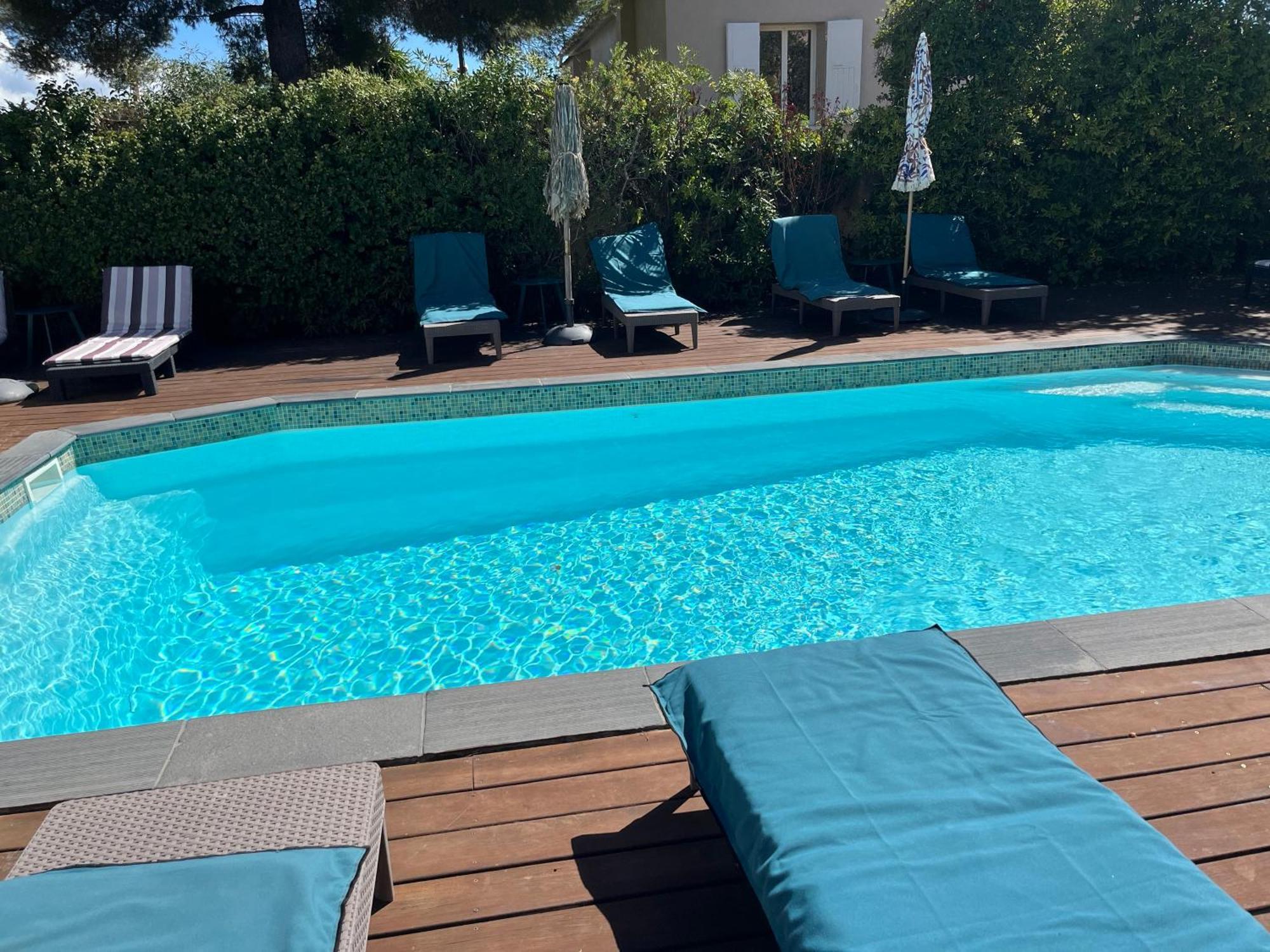 Hotel Le Synaya Sanary-sur-Mer Bagian luar foto