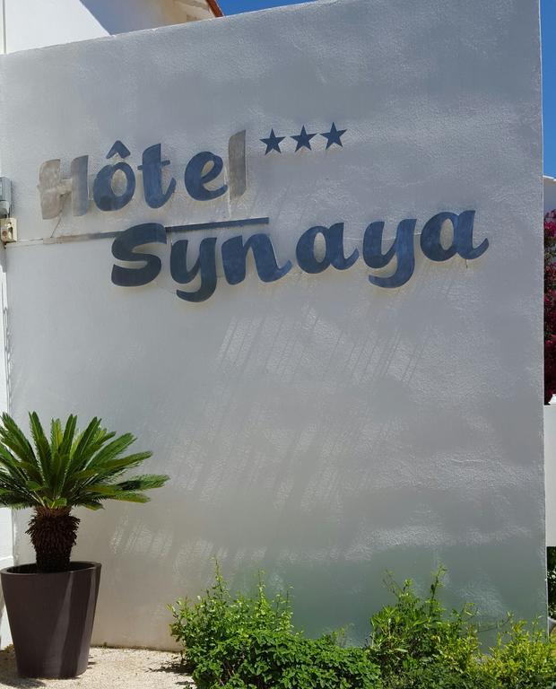 Hotel Le Synaya Sanary-sur-Mer Bagian luar foto