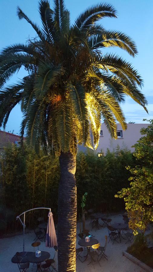 Hotel Le Synaya Sanary-sur-Mer Bagian luar foto