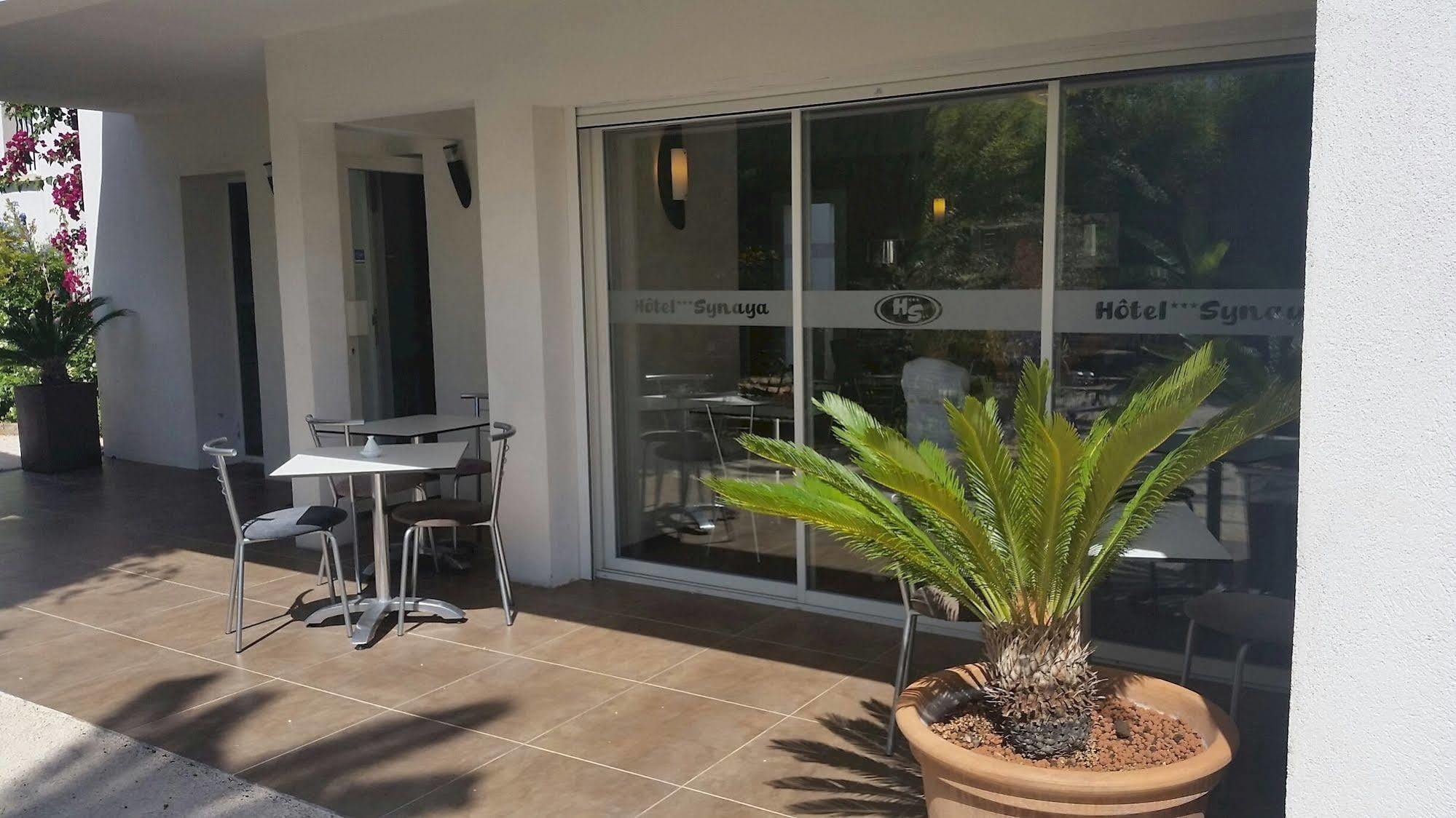 Hotel Le Synaya Sanary-sur-Mer Bagian luar foto