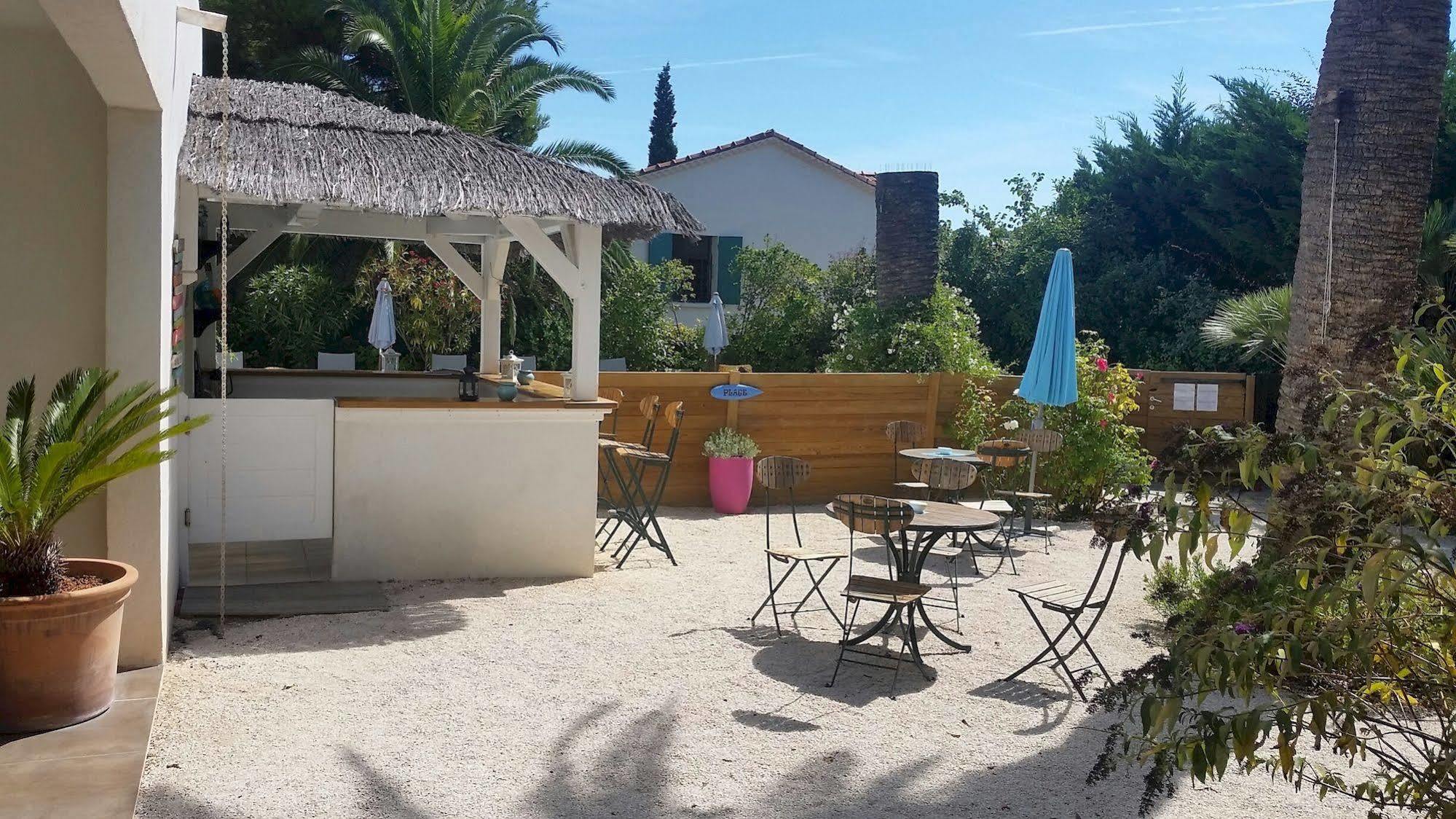 Hotel Le Synaya Sanary-sur-Mer Bagian luar foto