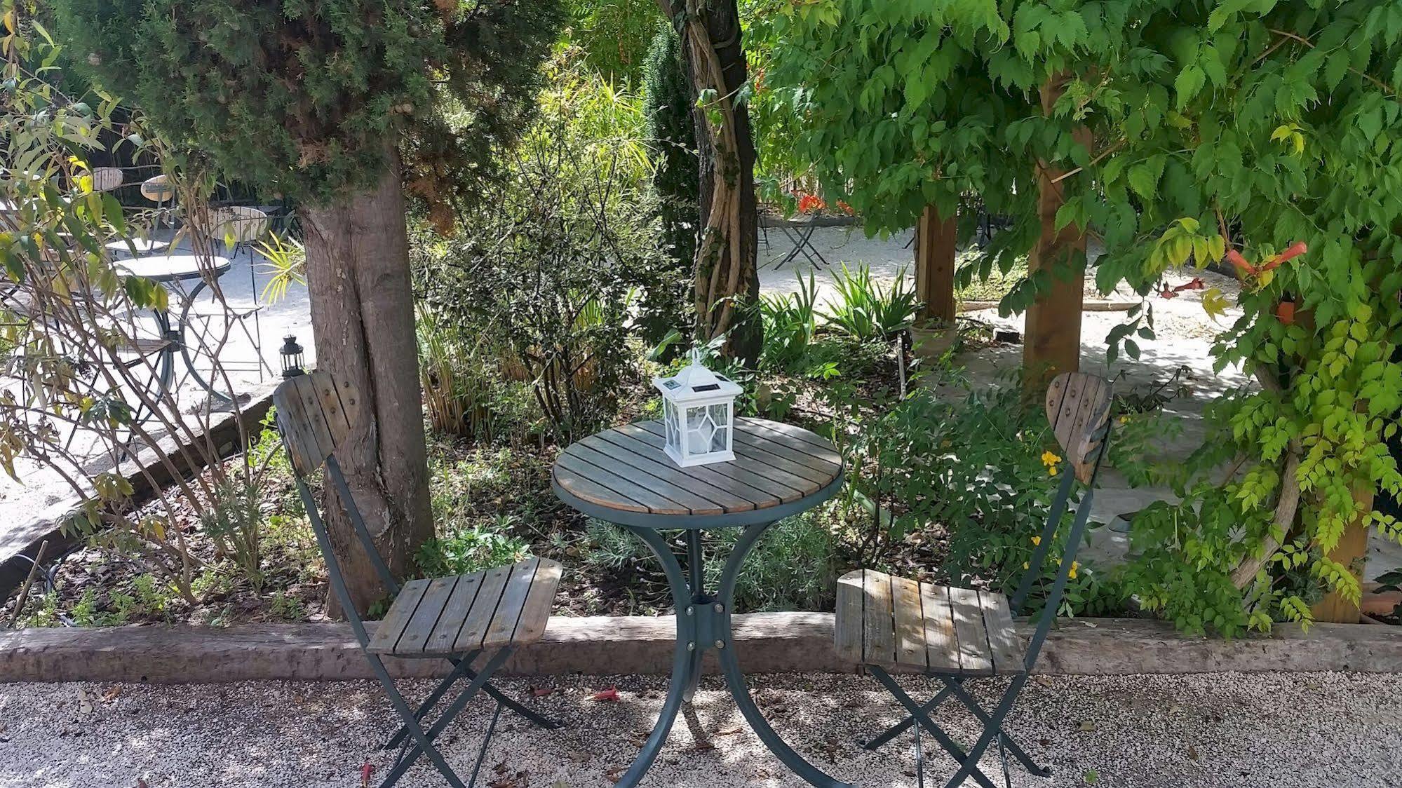 Hotel Le Synaya Sanary-sur-Mer Bagian luar foto